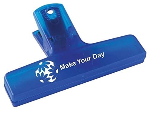 Crunchmaster Multiseed Crackers Roasted Garlic Original Rosemary Olive Oil and Avacado Toast Salt Pepper 4 Ounce Pack of 4 with Make Your Day Bag Clip