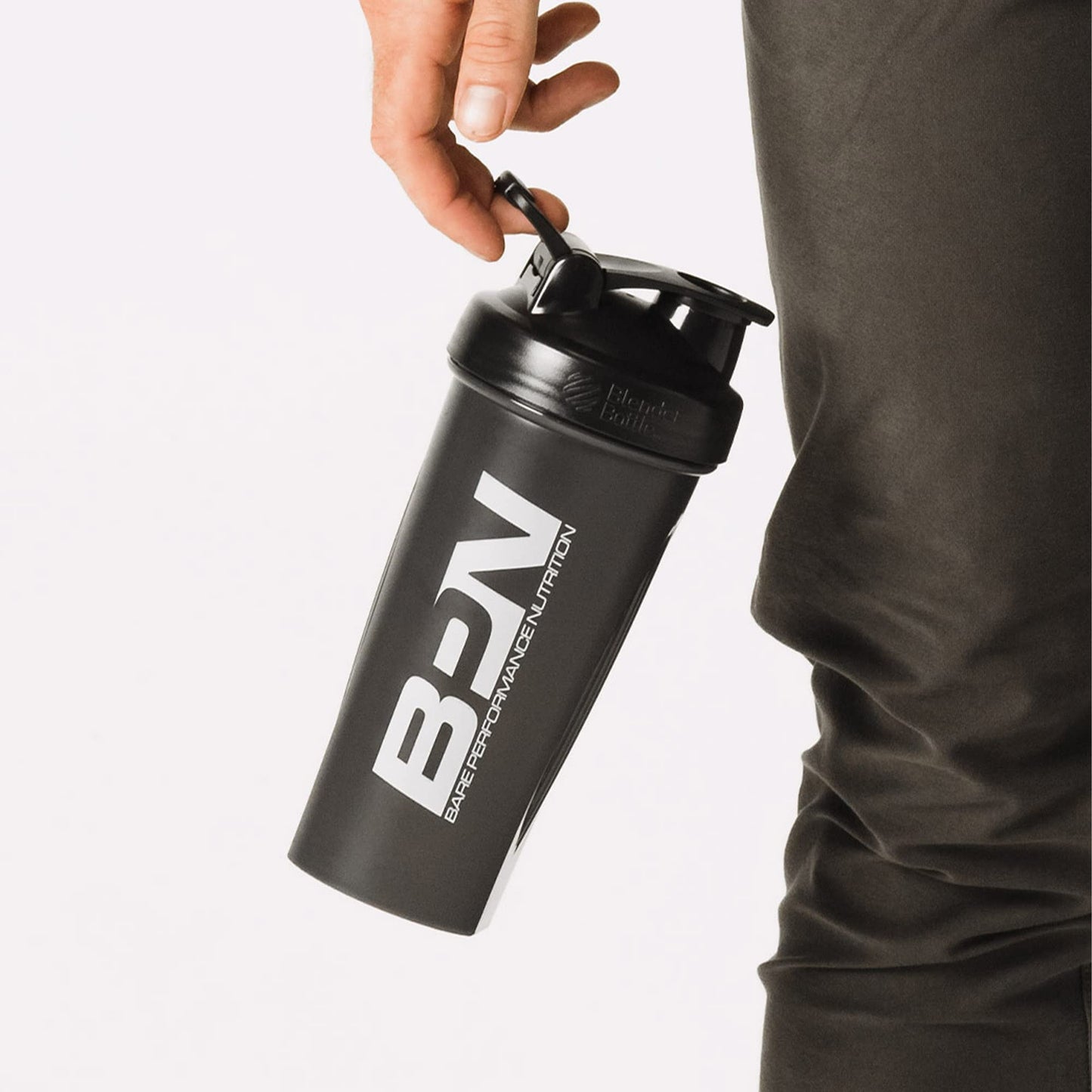 BARE PERFORMANCE NUTRITION Blender Bottle Shaker Bottle, 28 oz Shaker Bottle with Wire Whisk, Black