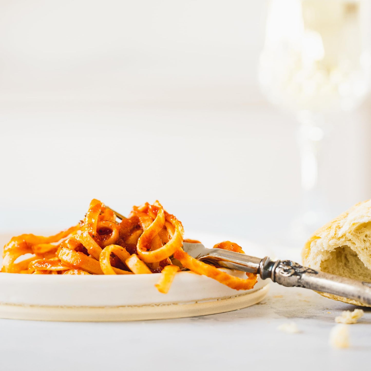 Fiorellas Fra Diavolo Arrabbiata Sauce Tomato Sauce Made with Fresh Ingredients No Sugar Added No Preservatives Added No Artificial Sweeteners Pasta Sauce 25 Oz Pack of 2