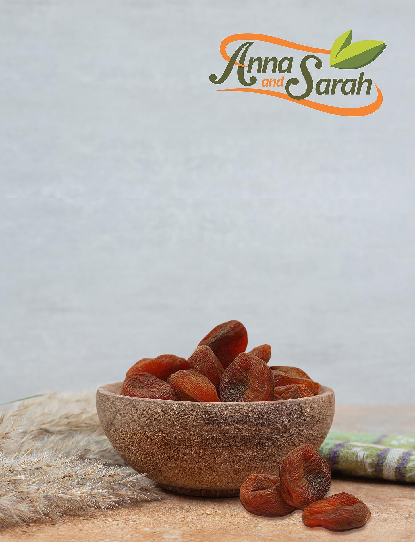 Anna and Sarah Organic Dried Apricots NoAdded Sugar Sweet and Tangy Delights for Snacking Unsulphured in Resealable Bag 2 Lbs