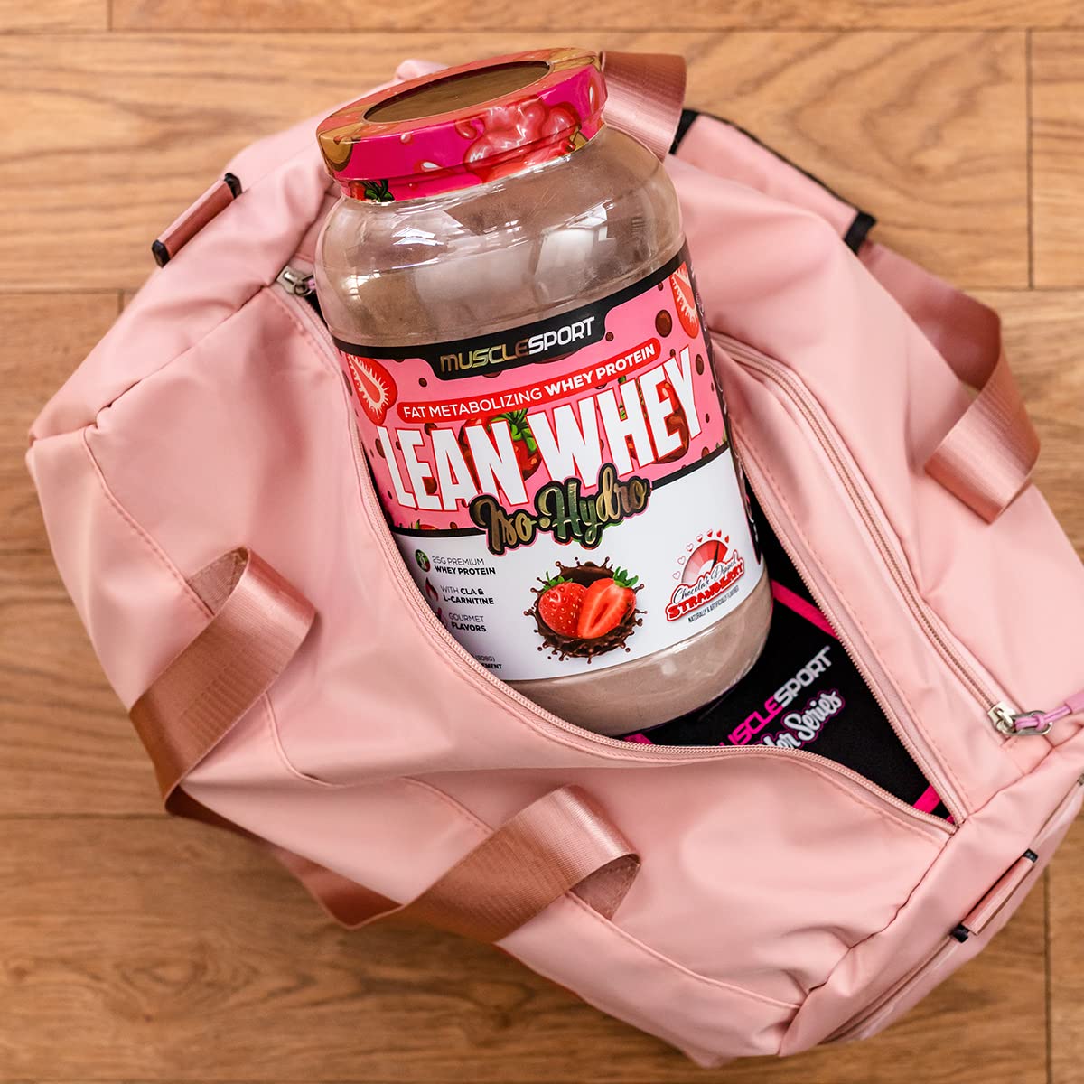 Musclesport Lean Whey Revolution™, Whey Protein Isolate with Hydrolyzed Whey - Low Calorie, Low Carb, Low Fat, Incredible Flavors - 25g Protein per Scoop (2LB, Chocolate Dipped Strawberry)