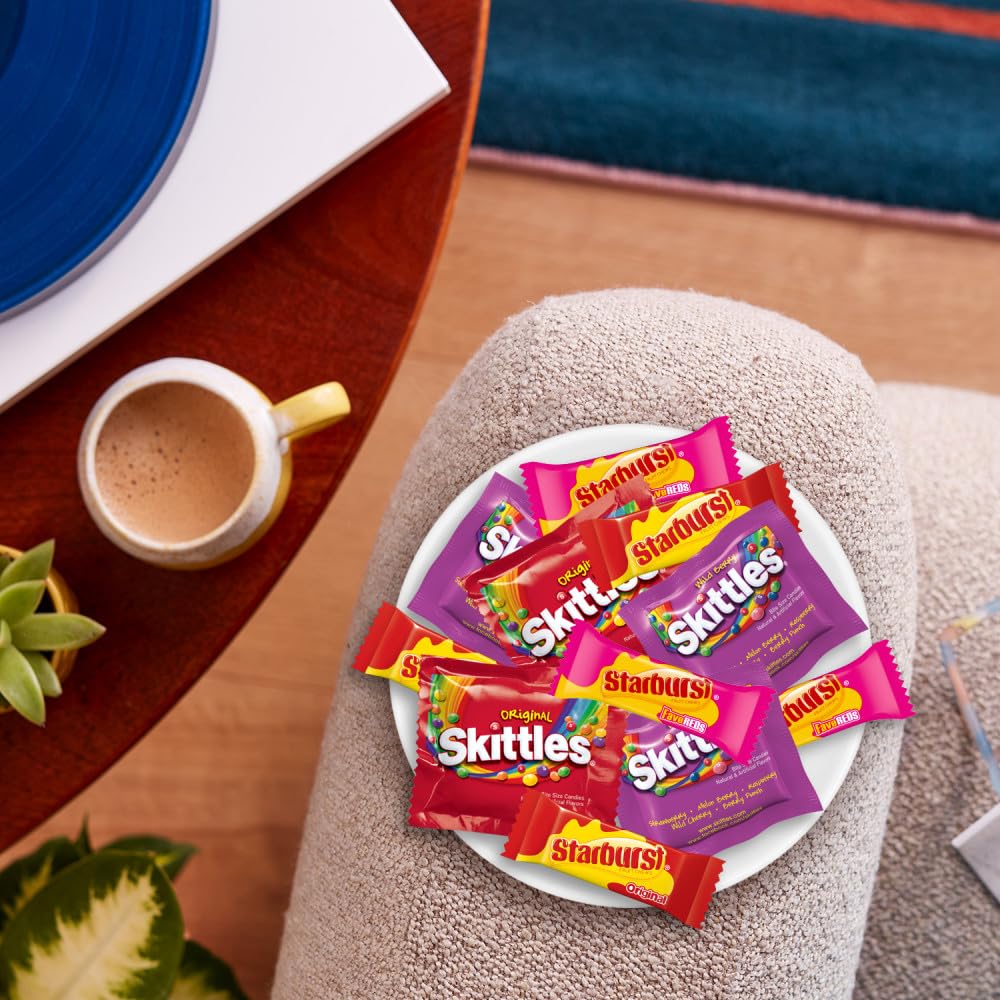 SKITTLES Original SKITTLES Wild Berry  STARBURST Original and STARBURST FaveReds Fun Size Chewy Candy Variety Bag Party Size 2013 Oz Bulk Bag