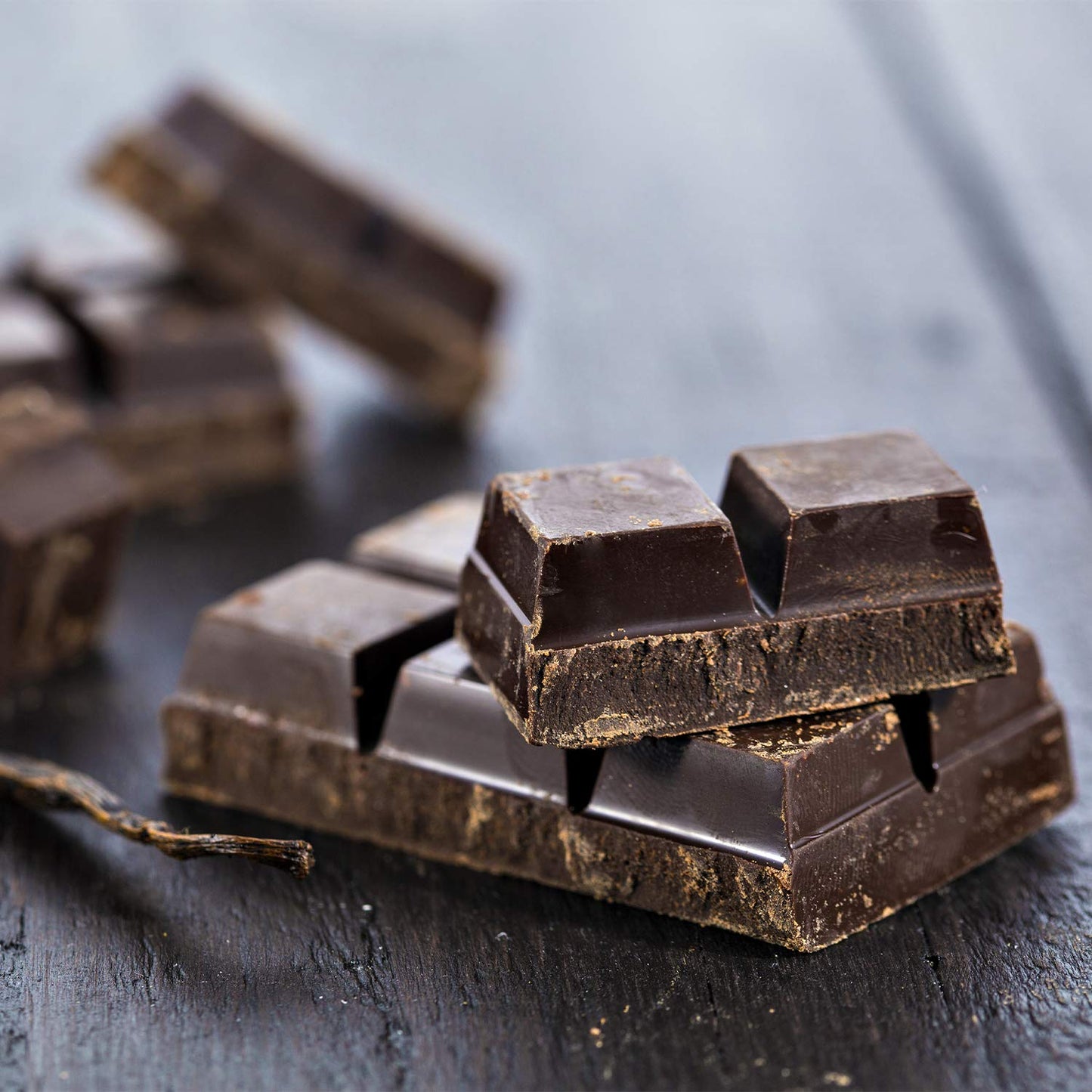 Essential Elements Pea Protein Powder - Creamy Chocolate | Low-carb Plant-Based Vegan Blend - Keto-Friendly and Gluten-Free | 40 Servings