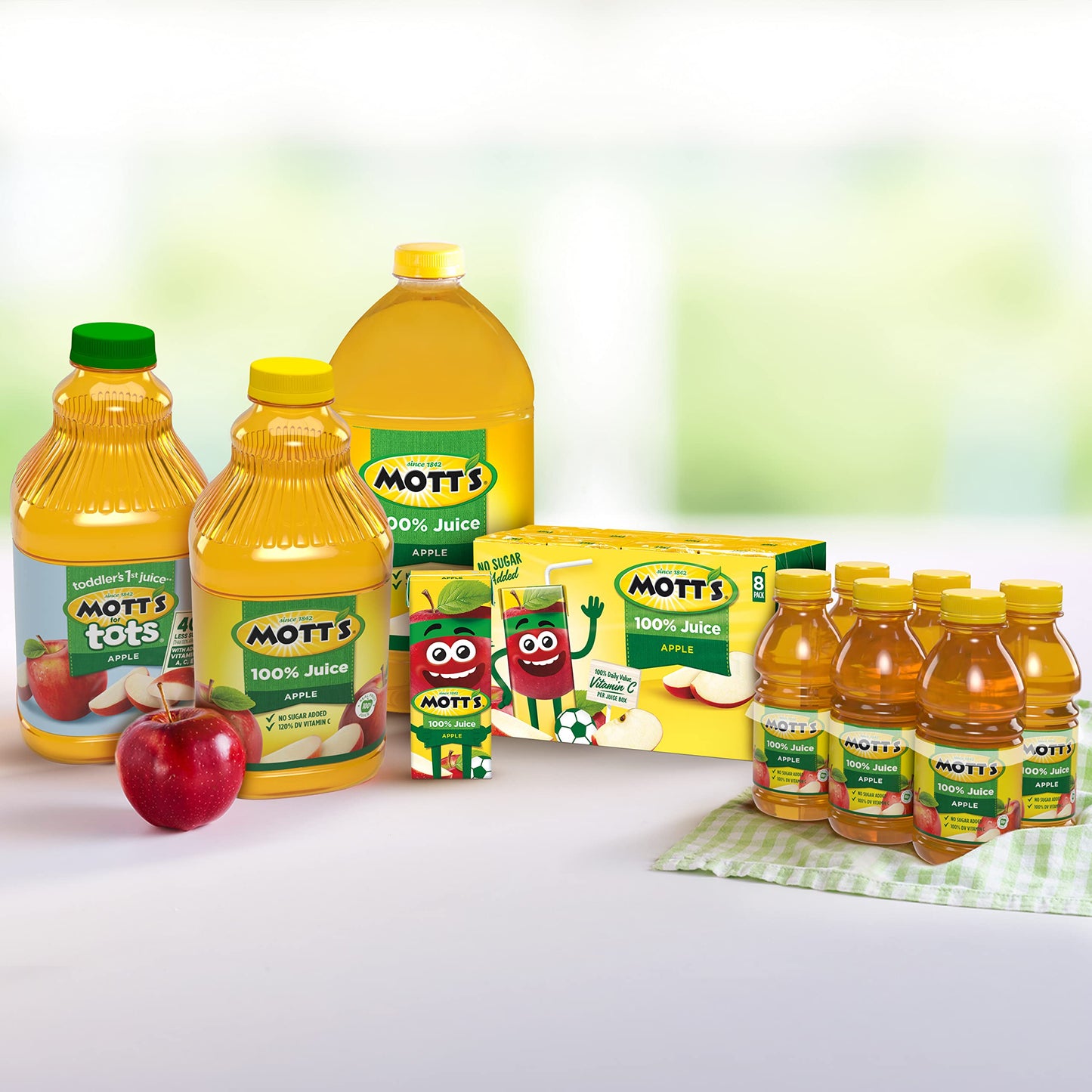 Motts Apple Light Juice Drink 64 Fl Oz Bottle Pack Of 8 42 Fruit Juice With 50 Fewer Calories Than 100 Apple Juice Excellent Source Of Vitamin C