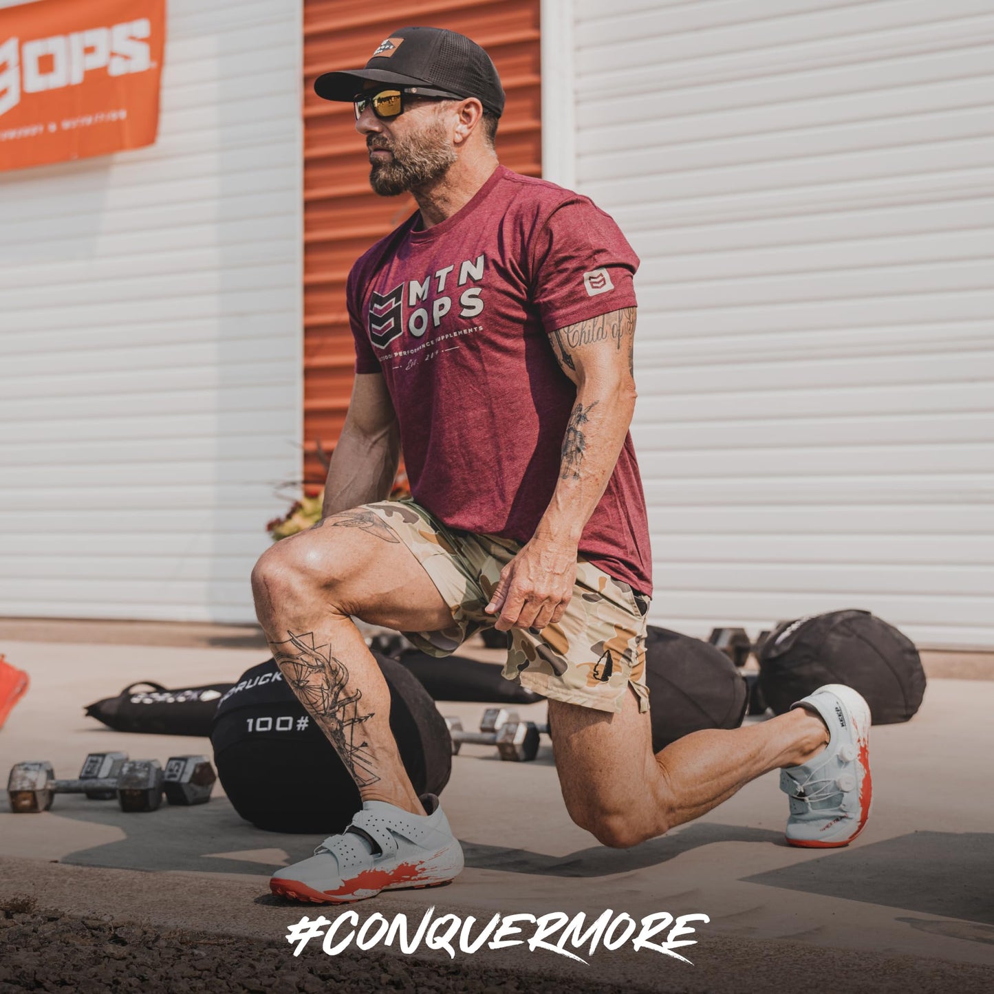 MTN OPS BCAA Powder, 2:1:1 Amino Acids Supplement Powder for Rapid Muscle Recovery & Repair with Zero Sugar & Gluten Free - 30-Serving Tub Tropical Punch Flavor, Cameron Hanes Keep Hammering Series