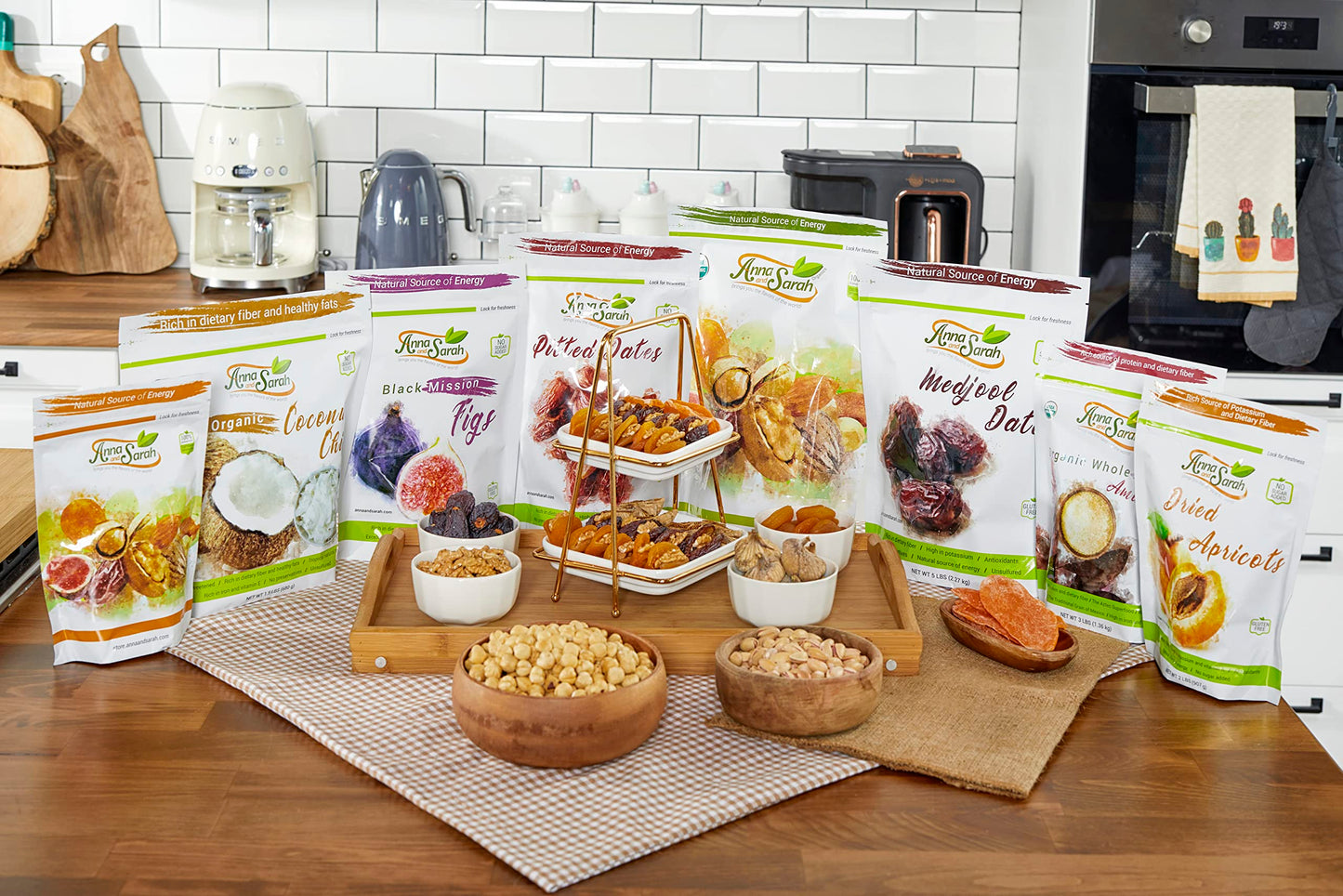 Anna and Sarah Organic Medjool Dates 5 Pound Bag No Sugar Added Natural Dried Dates in Resealable Bag 5 Lbs