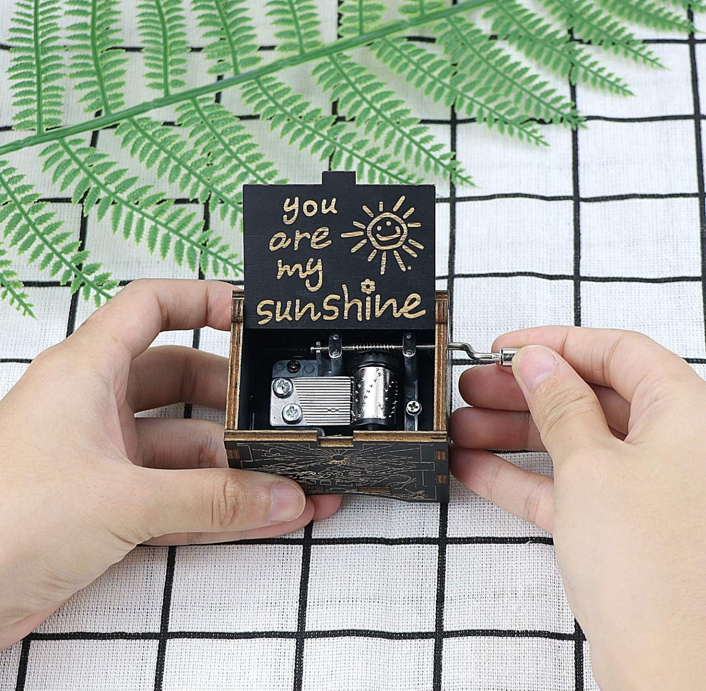 uwows Vintage Wood Hand Crank Music Box You are My Sunshine Gift for Familier Lover Birthday/Christmas/Valentine's Day (Black-You are my SunShine)